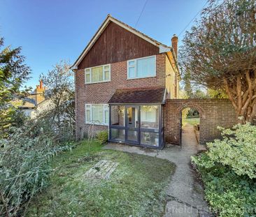 3 bedroom detached house to rent - Photo 5