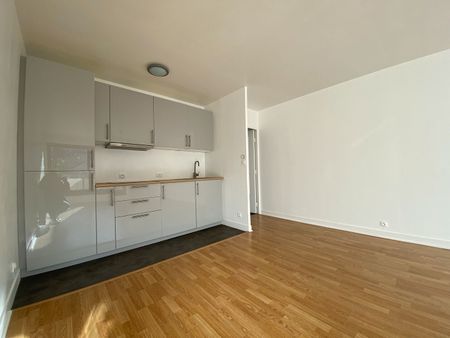 EVREUX - Appartement 1 pièce - Photo 2