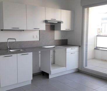 Location Appartement 2 pièces 45m² VENISSIEUX 69200 - Photo 1