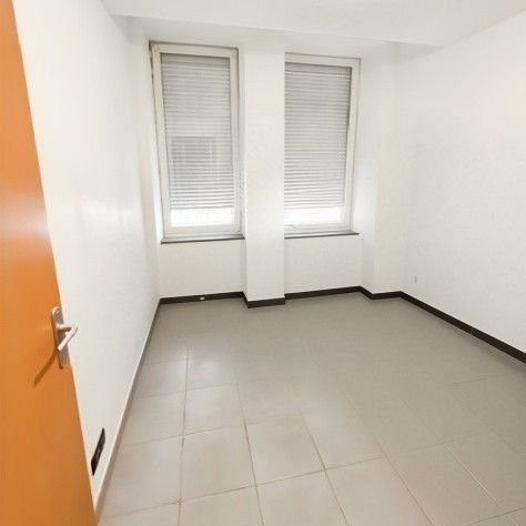 Location Appartement 2 pièces 28m² NIMES 30000 - Photo 1