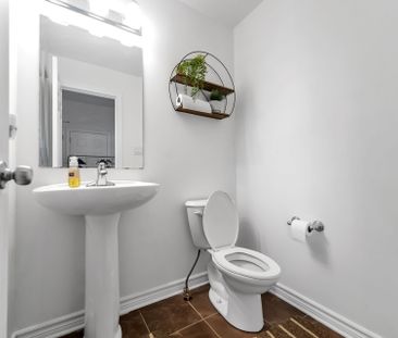 For Lease - 604 Paul Metivier Drive, Barrhaven, Ontario - Photo 6