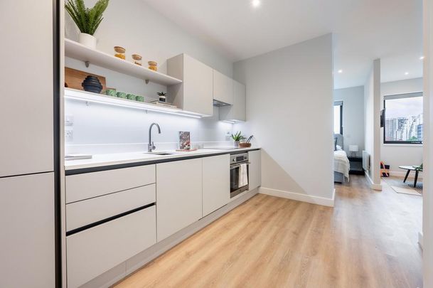 Studio to rent - Photo 1