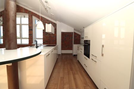 Großzügiges Loft – 203m² - 2 SZ in Lontzen - Photo 5