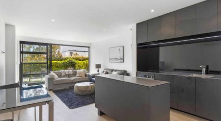 Architecturally Designed Home - Photo 2