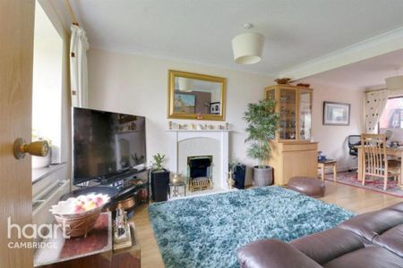 3 bedroom semi-detached house to rent - Photo 5