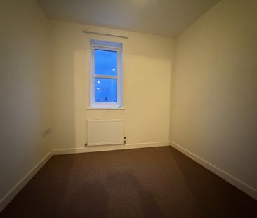 Fountain Park, Sherwood Energy Village - Photo 3