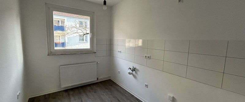 Super schön- diese Wohnung müssen Sie sehen! - Photo 1