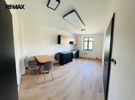 Pronájem bytu 1+1 v osobním vlastnictví 57 m², Jilemnice - Fotografie 2