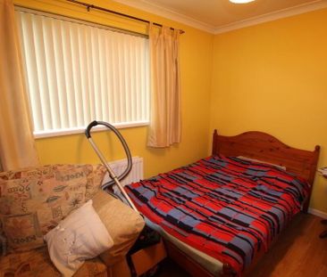 16 The Willows, Lurgan, BT66 8ES - Photo 2