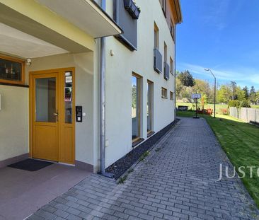 Pronájem bytu 2+kk 55 m² - Fotografie 1