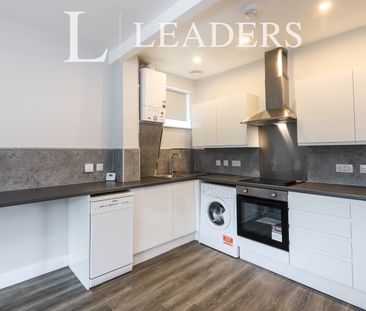 1 bedroom apartment to rent The Woodlands, 9-11 Montgomery Road, Sh... - Photo 5