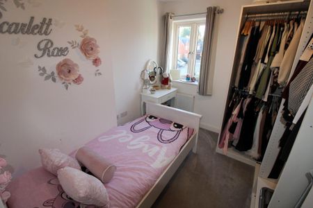 3 bedroom detached house to rent - Photo 5