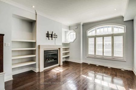 For Lease - 70 Ruby Lang Lane, Toronto, Ontario - Photo 2