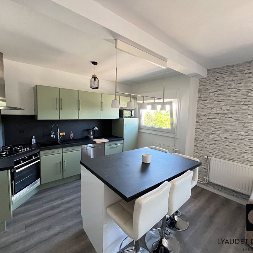 Location Appartement 3 pièces 61m² - Photo 1
