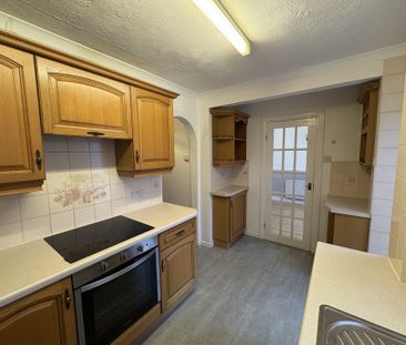 Heighams, Harlow - Photo 6