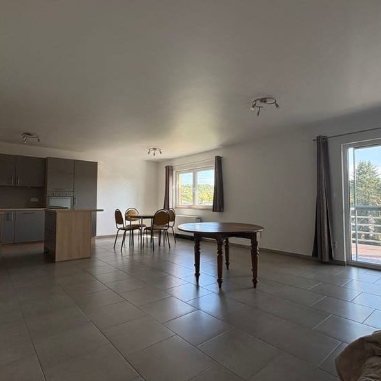 Appartement te huur - foto 1