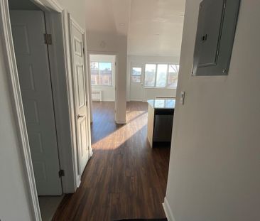502 - 5475 Westminster, Côte-Saint-Luc - Photo 2