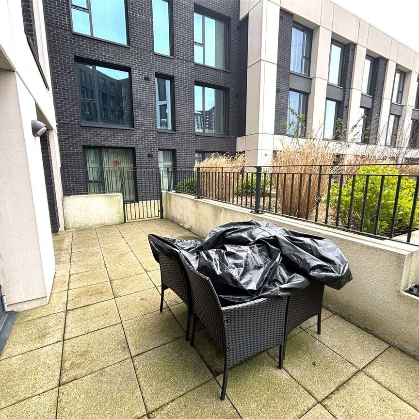 Fully Furnished One Double Bedroom Apartment with a large patio at St Martin's Place. - Photo 1