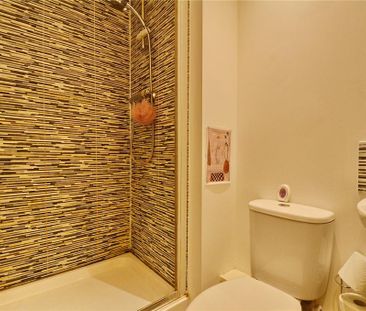 6 bedroom semi-detached house to rent - Photo 3