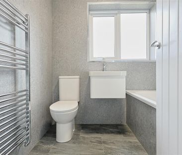 2 bedroom Semi-detached house to rent in Craig Crescent, Dudley, Cr... - Photo 4