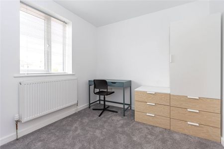 Stanley Avenue, - Photo 5