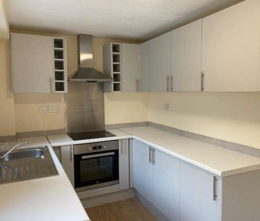 2 bedroom townhouse to rent - Photo 6