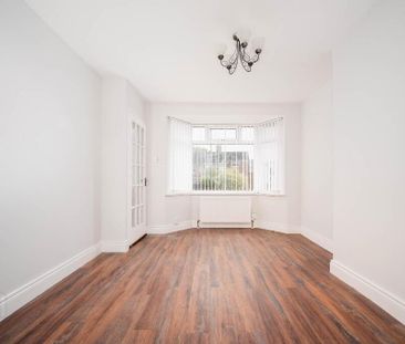 37 Serpentine Gardens, Belfast, BT36 7EZ - Photo 1