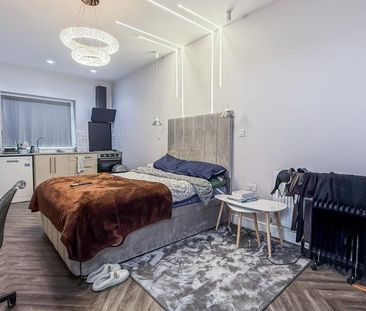 Studio to rent - Photo 4