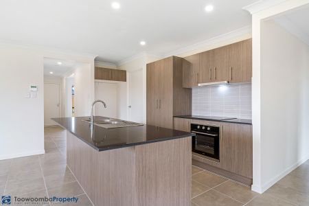 22 Jodie Louise Avenue, 4350, Cotswold Hills Qld - Photo 3