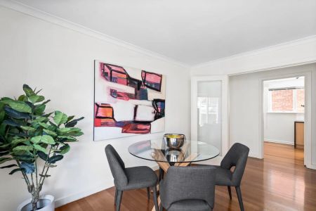 Ground Floor Gem - Photo 4