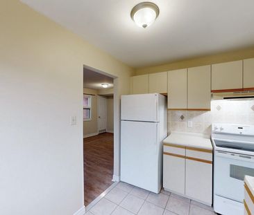 For Lease - 183 Nelson Street Unit# 1, Oakville, Ontario - Photo 1