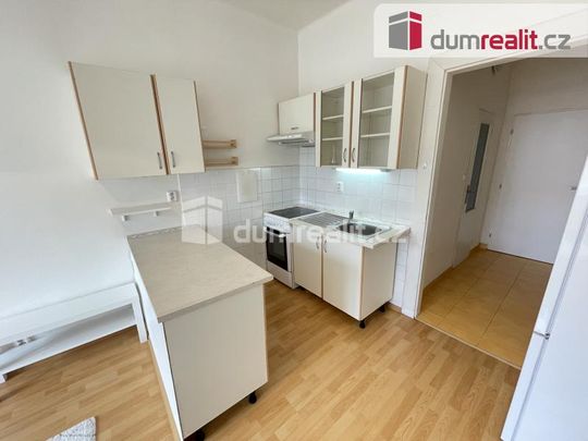 Pronájem bytu 2+kk 42 m2 - Photo 1