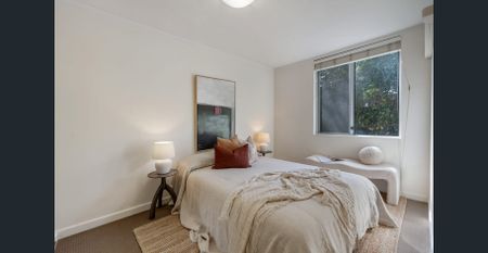 Stylish 1-Bedroom Apartment in the Heart of Subiaco! - Photo 2