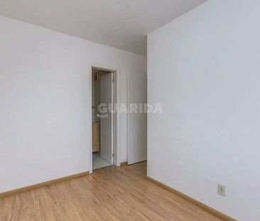 Apartamento com 2 dormitórios, sendo 1 suíte, e 1 vaga de garagem n... - Photo 5