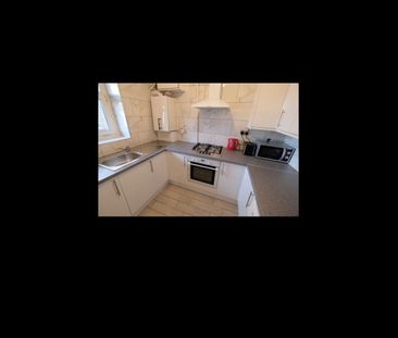 Room in a Shared House, Edred House, E9 - Photo 3