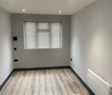 Studio Flat, Fieldend Road, SW16 - Photo 1