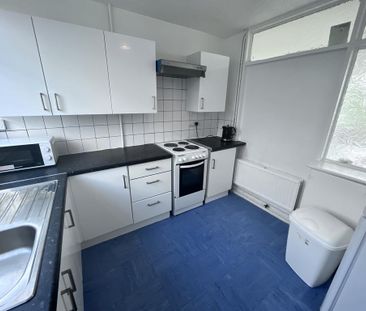 3 bedroom maisonette to rent - Photo 6