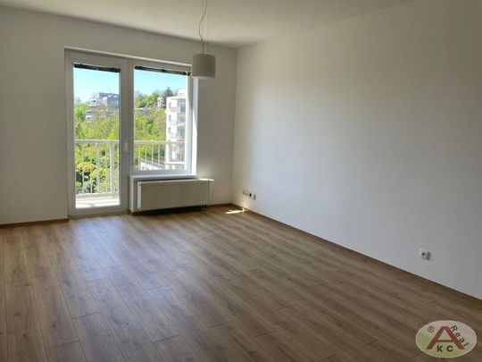 Pronájem bytu 2+kk 53 m2 - Фото 1