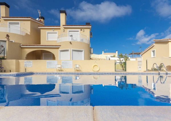 Villa for rent in Gata de Gorgos