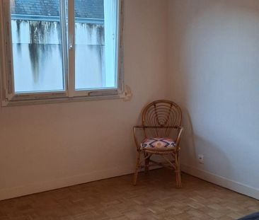 APPARTEMENT T3 - LAVAL - Photo 3