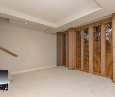 2-328 2nd Street East, North Vancouver - Photo 2