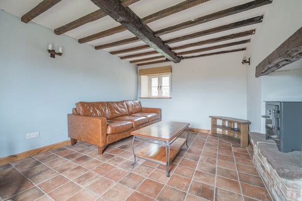 2 bedroom cottage to rent - Photo 1