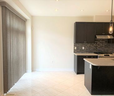 For Lease - 10 James Glover Drive, Markham, Ontario - Photo 5