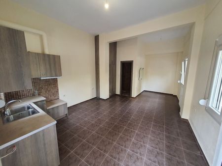 Studio/Γκαρσονιέρα για ενοικίαση Αμπελόκηποι (Λάρισα) - Φωτογραφία 3