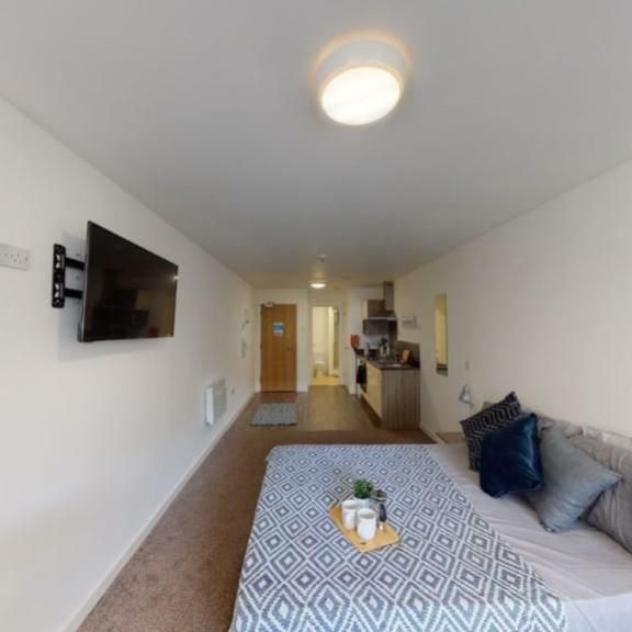 Studio to rent - Photo 1