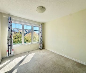 For Lease - 109 Calvington Avenue, Kanata, Ontario - Photo 6