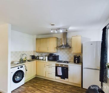 2 bedroom apartment to rent - Photo 5