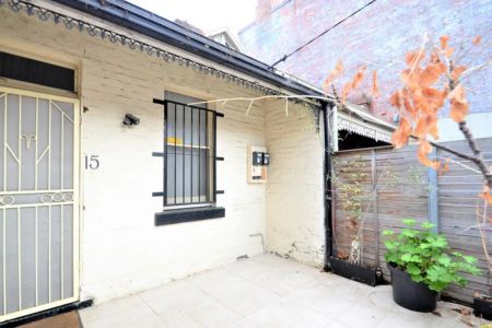 15 Peel Street, - Photo 4