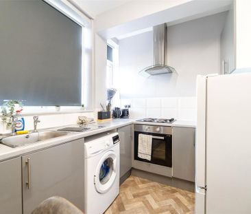 2 bedroom house to rent - Photo 1