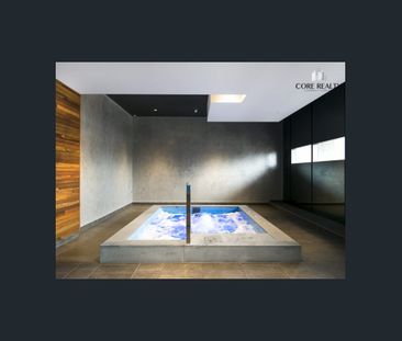 BRIGHT & STUNNING, COMFORTABLE STUDIO! - Photo 5